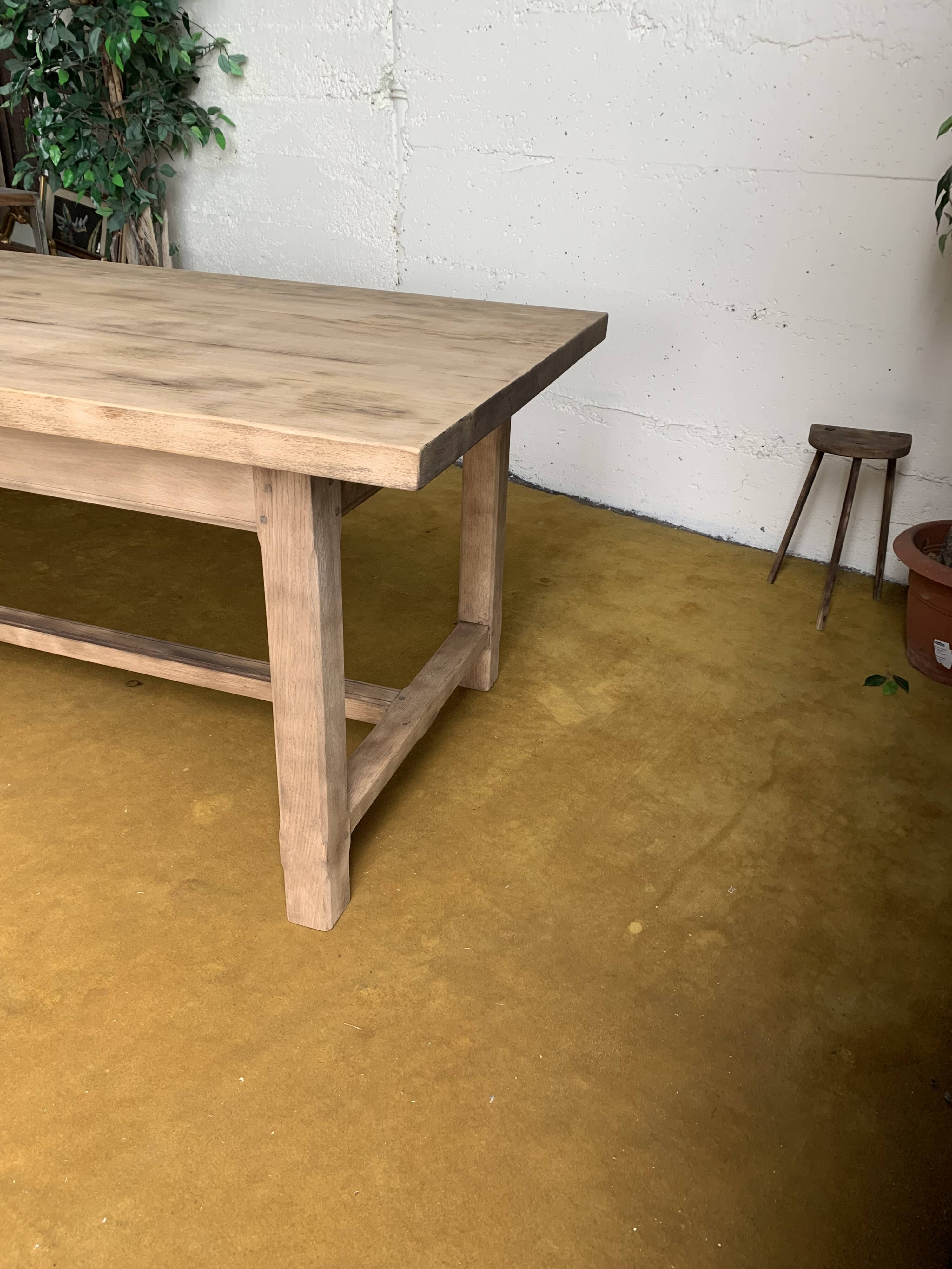 Table ferme Brut 8-10 personnes