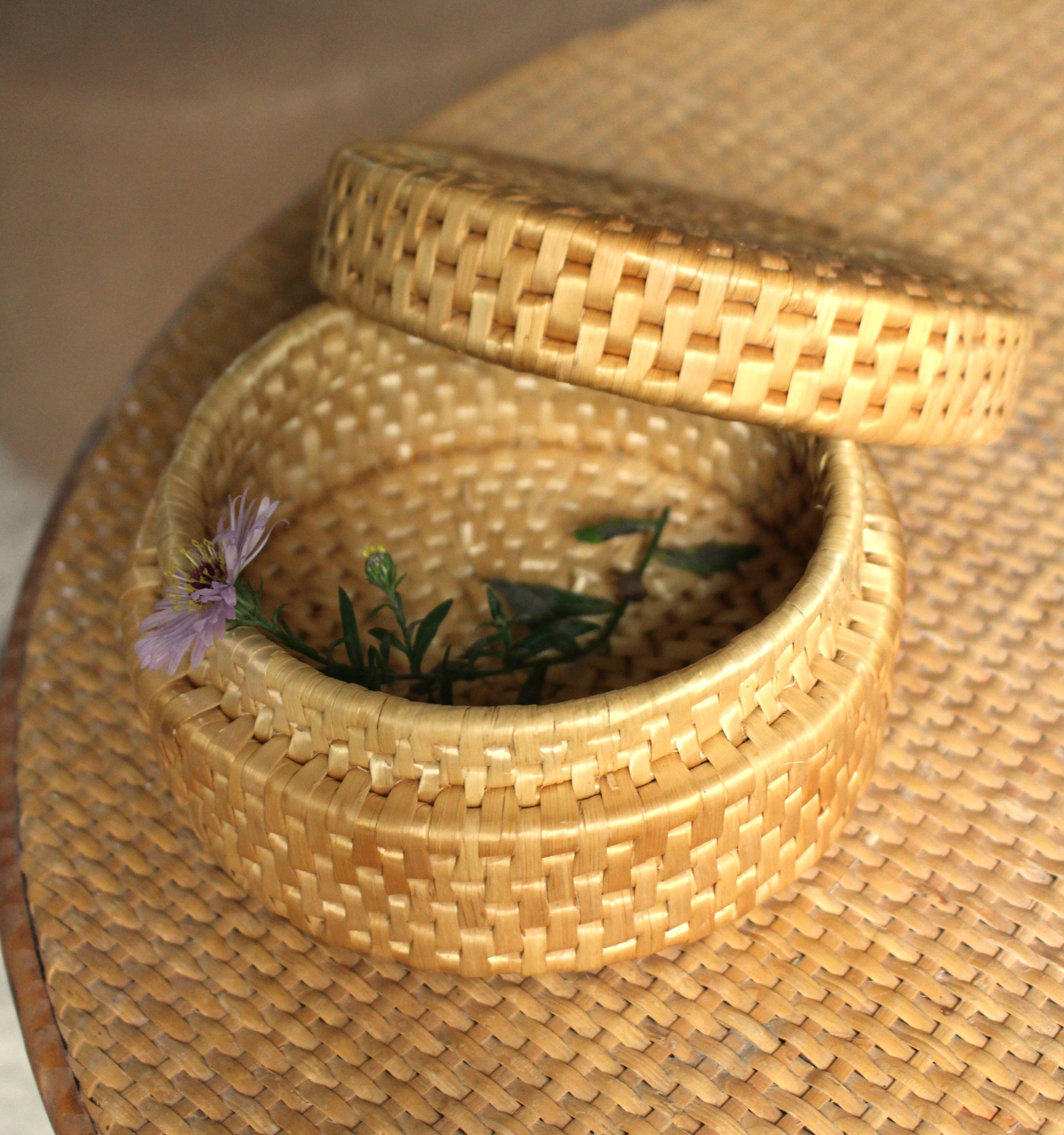 Vintage round wicker basket