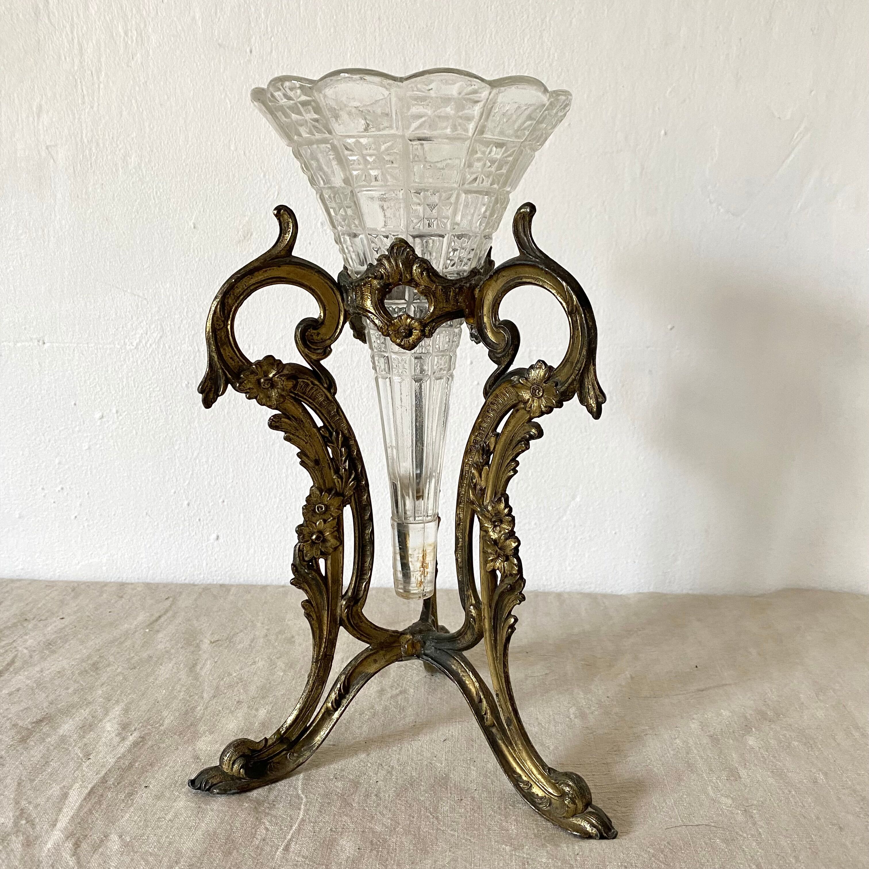 Art nouveau cornet vase