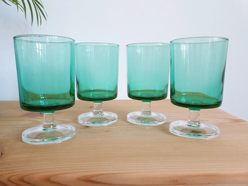 Set of 4 vintage Luminarc water glasses