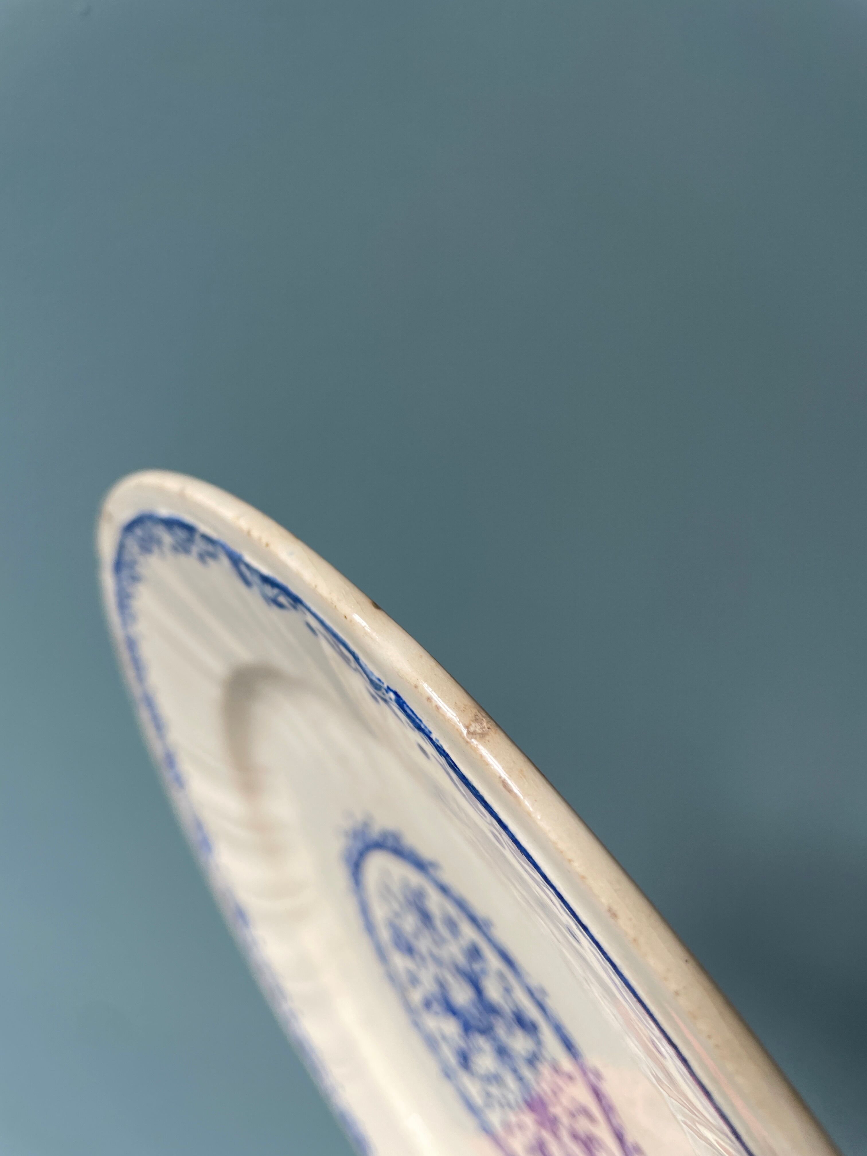 Set of 8 nineteenth century earthenware plates from Gien