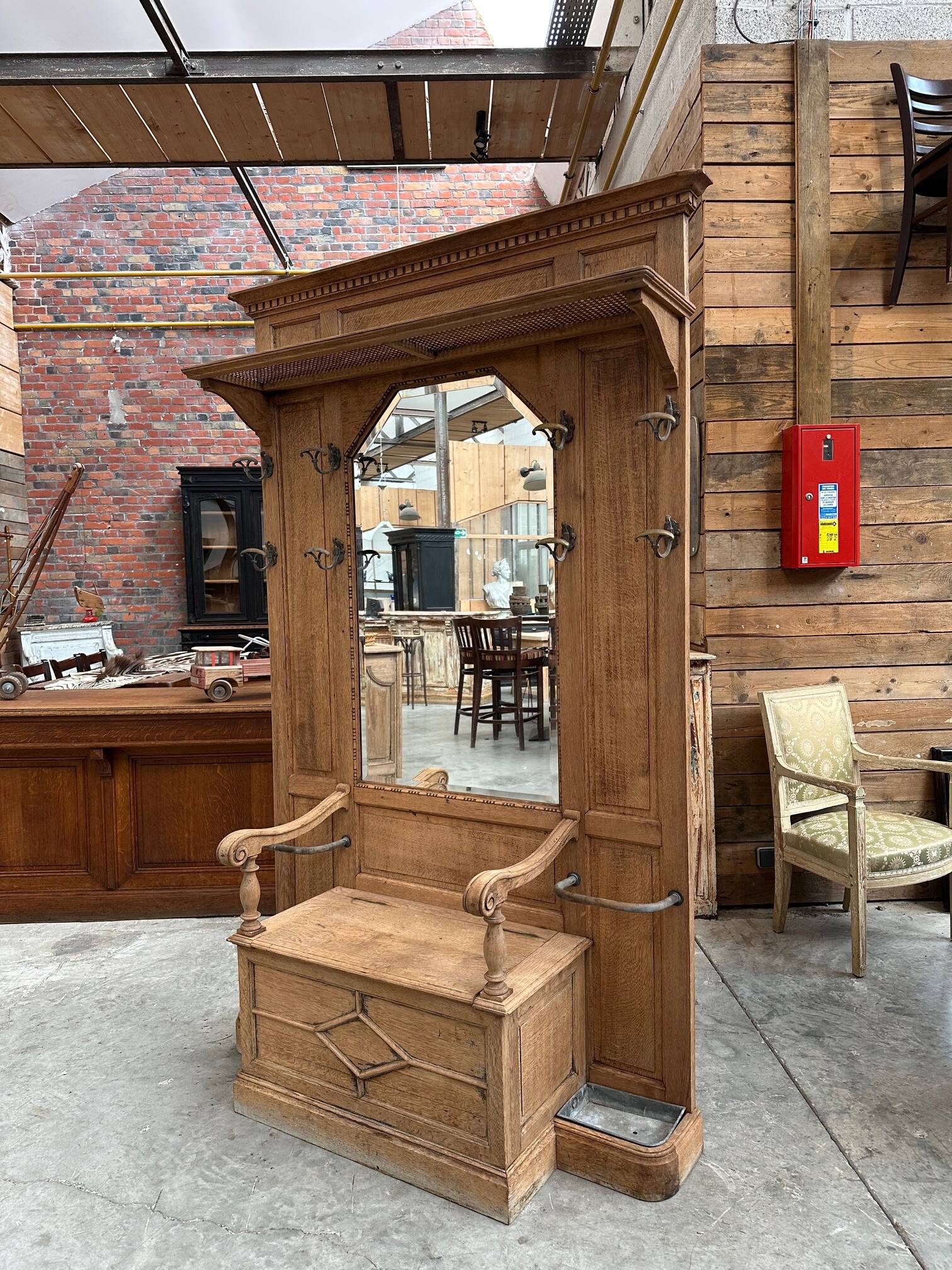 Entrance cloakroom, early 20th century