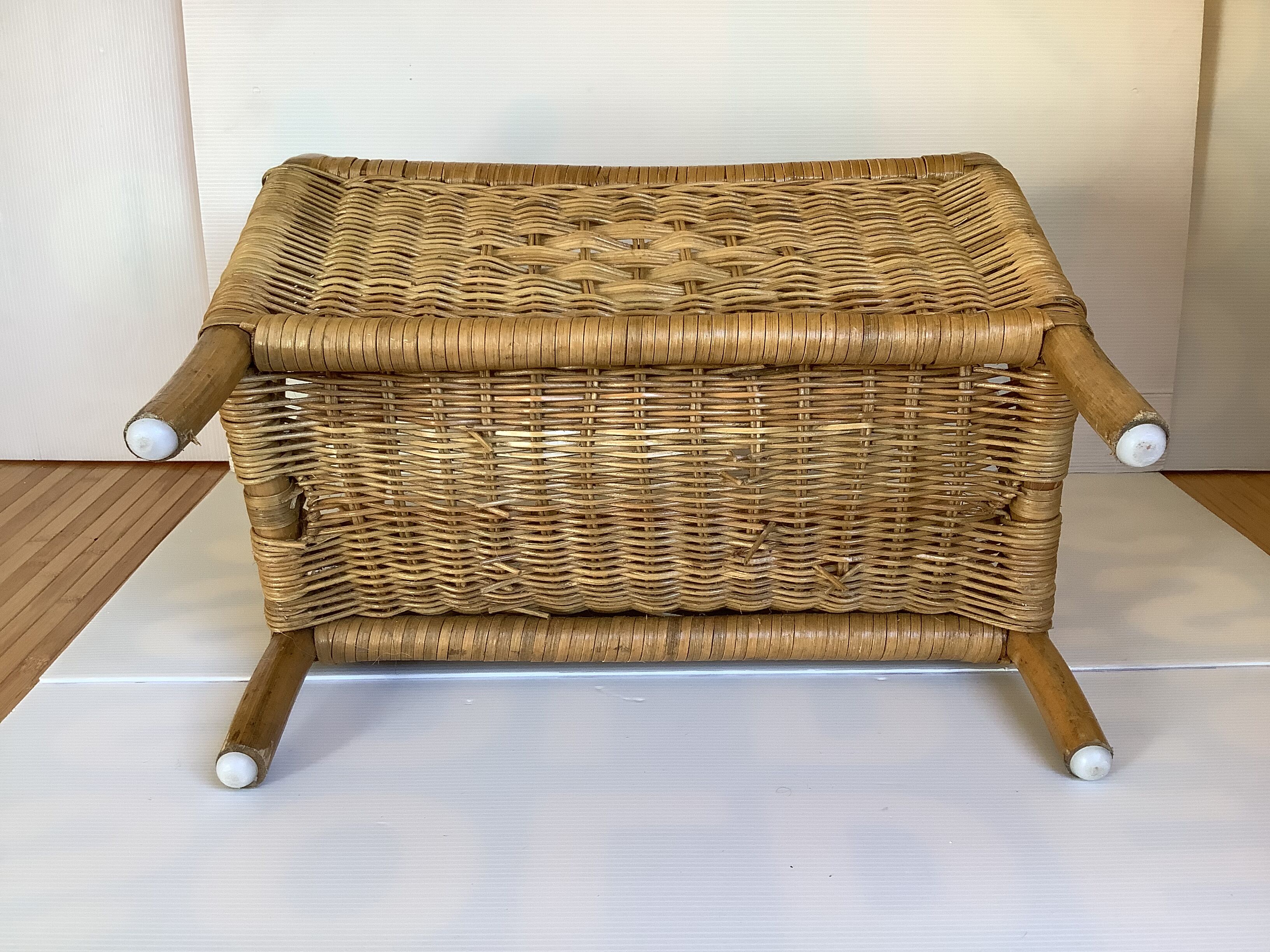 Rattan wicker magazine holder