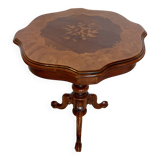 Inlaid pedestal table