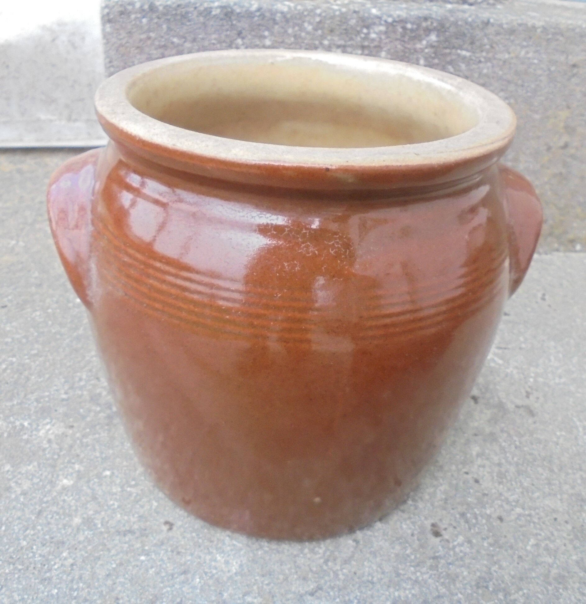 Terracotta pot with confit fat