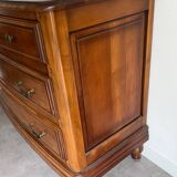 Magnificent varnished chest of drawers