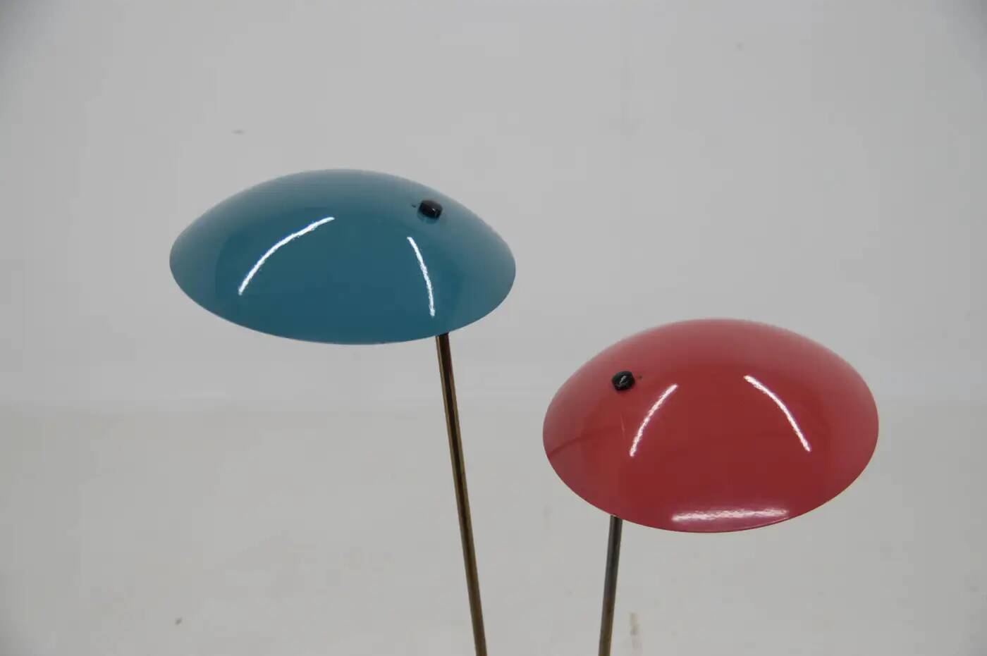 Lampe de sol mid-century par Drukov, années 1960.