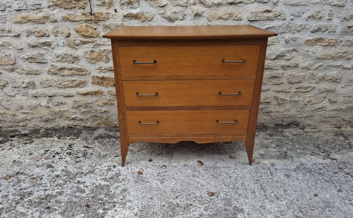Vintage chest of drawers