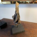 Set of 2 wooden sculptures on base
