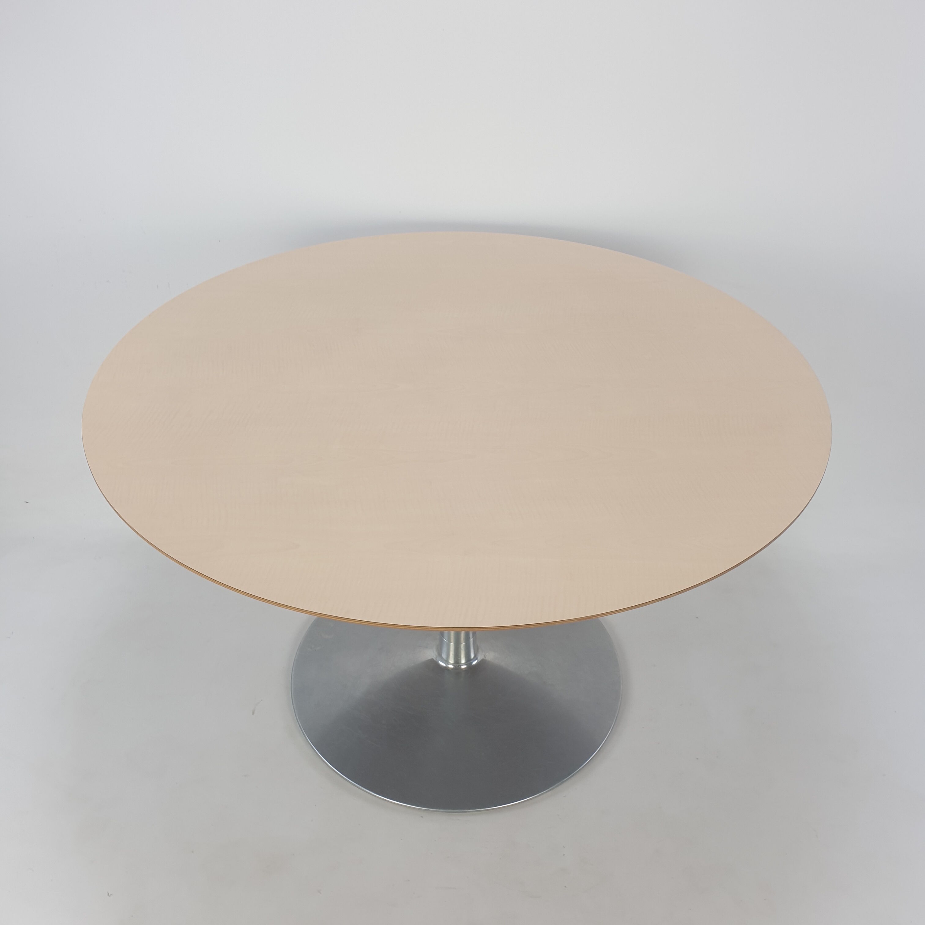 Round Dining Table by Pierre Paulin for Artifort
