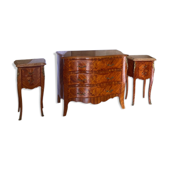 Commode marquetterie et ses deux chevets marbre et bronze