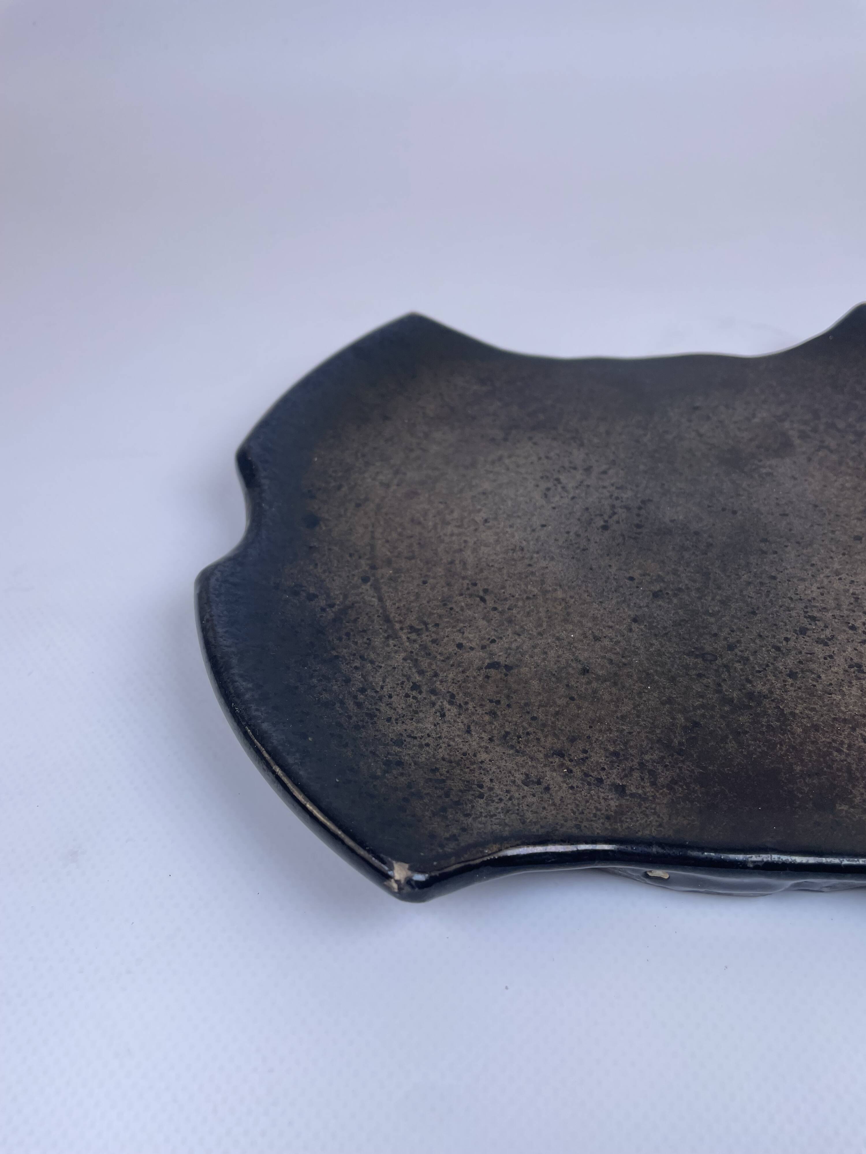 Wall plate signed Jean Gazietto Vallauris from the 50s