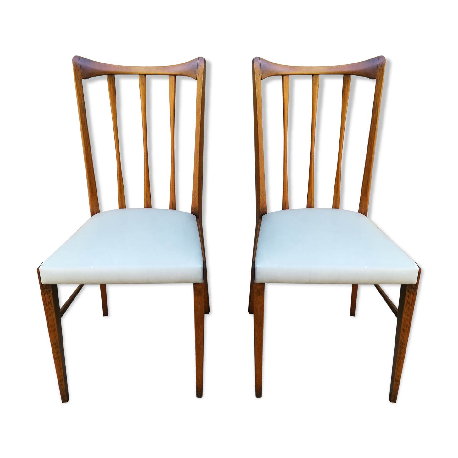2 chairs