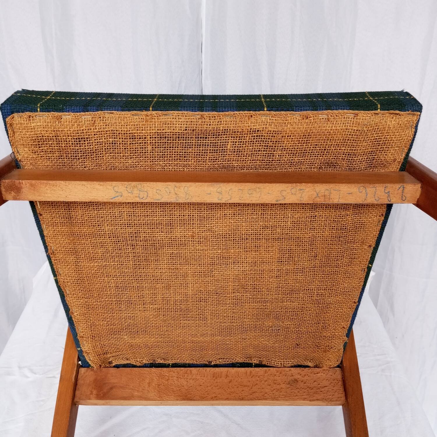 Fauteuil vintage en bois et tissu