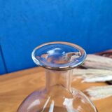 Vase vintage en verre, détails noirs en relief