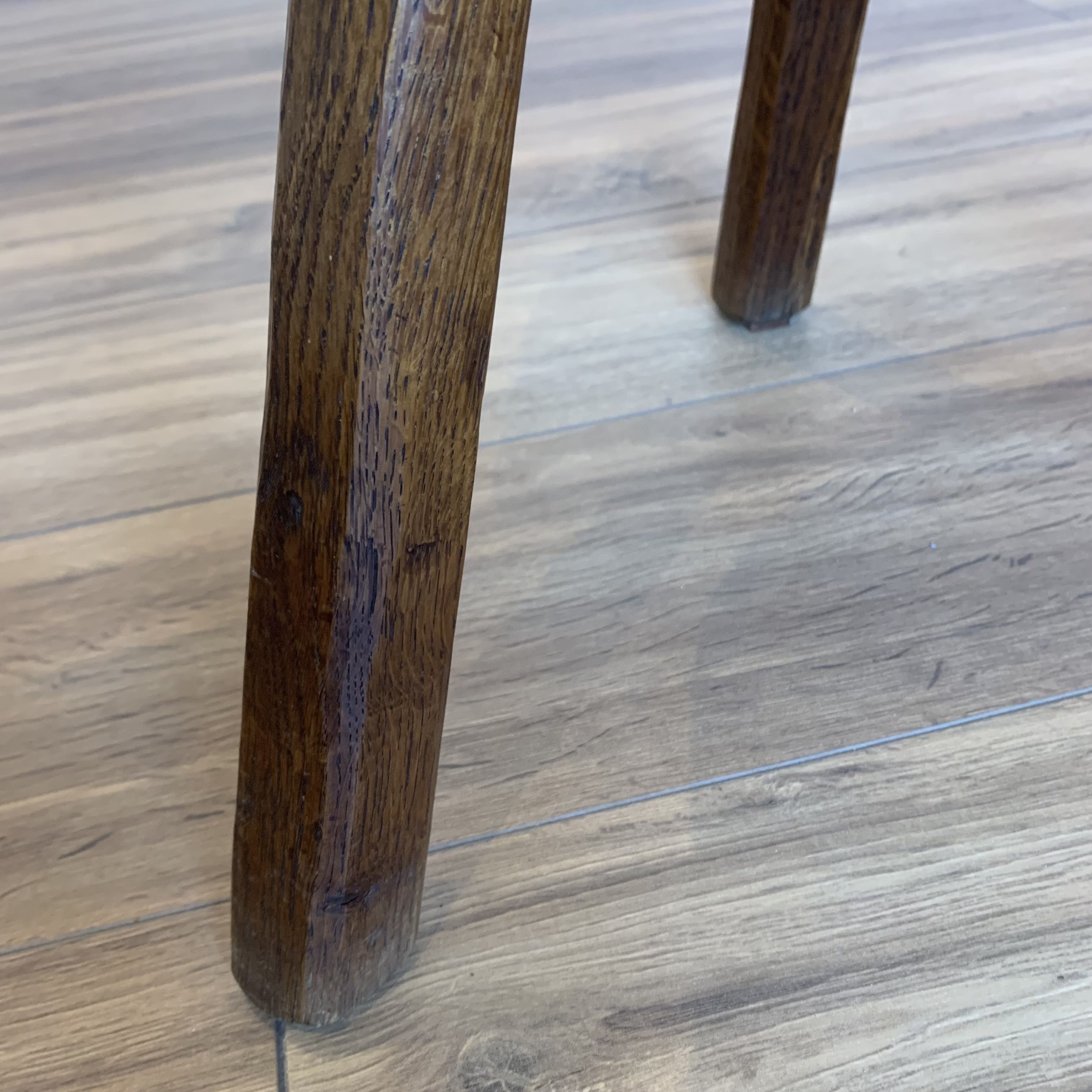 Tripod stool