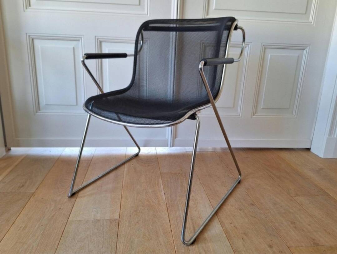Castelli Penelope chair designed by Charles Pollock.