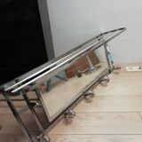 Coat/mirror/chrome door