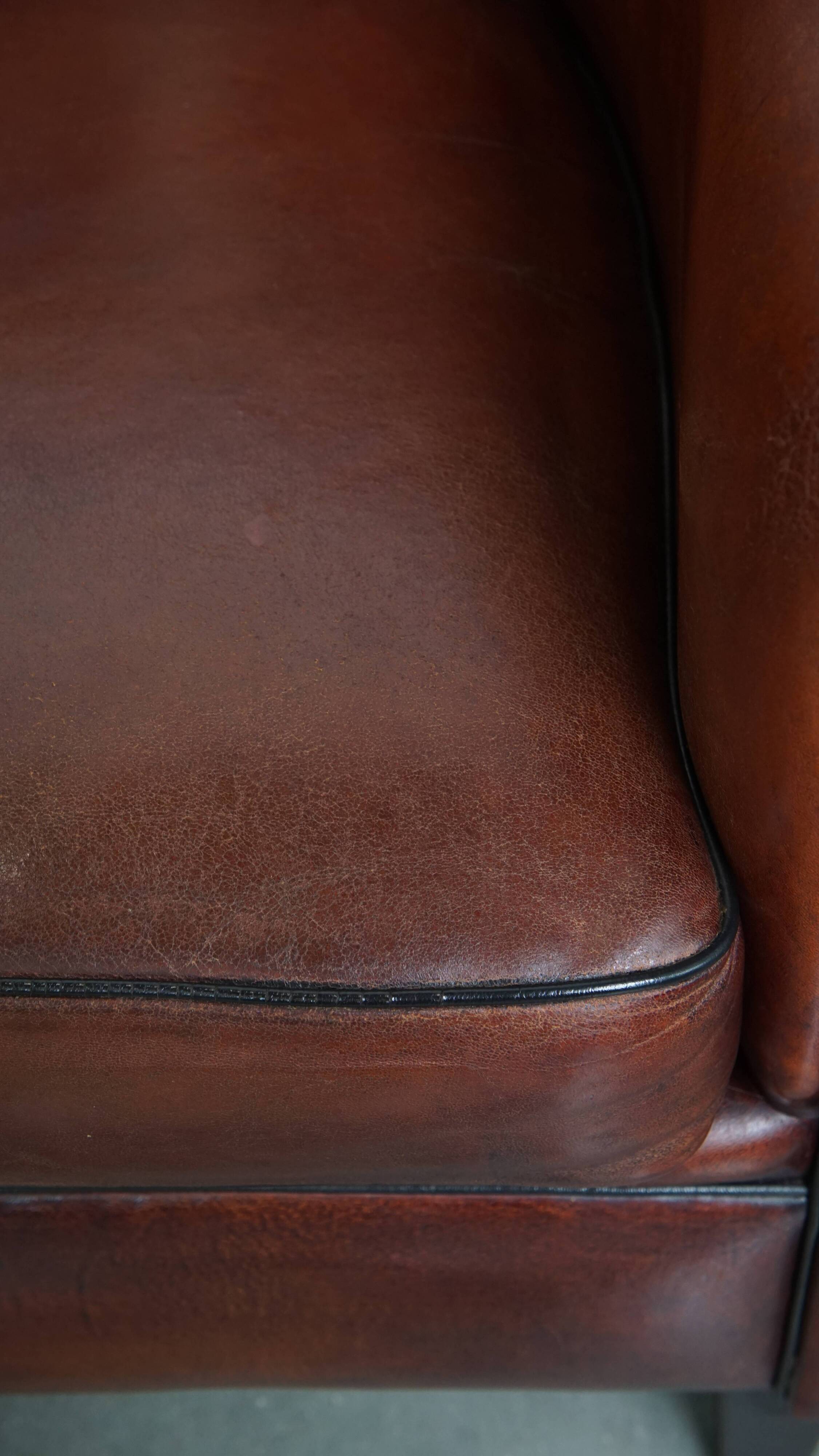 Sheepskin Leather Club Chair with Black Piping