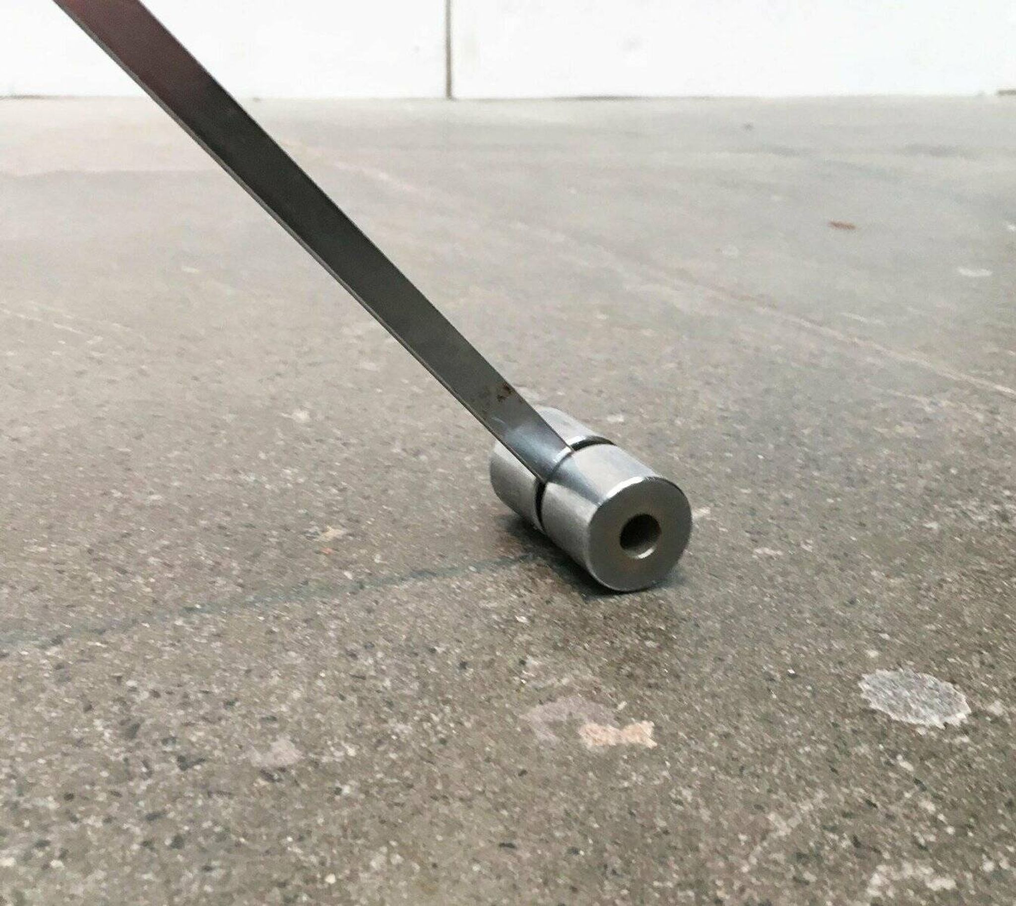 Italian vintage lamp Sintesi Terra foldable on tripod by Ernesto Gismondi for Artemide, 1970s