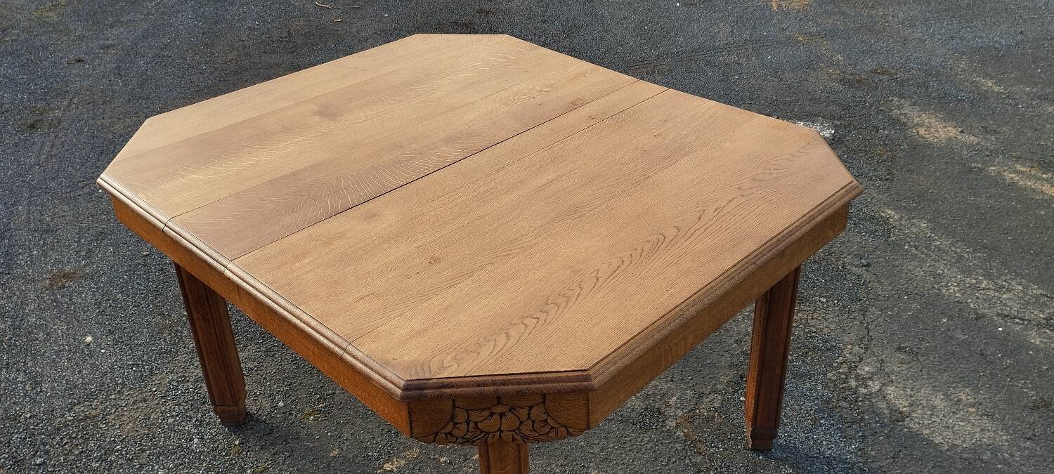Solid wood art deco table, with extensions