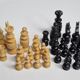 Jeu d'échecs en bois Henri Chavet modèle Régence