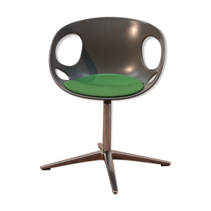 chaise RIN par Hiromichi