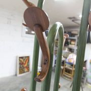 Rare portemanteau perroquet Baumann modèle Dièse 1990
