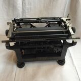 Machine a écrire Underwood années 1910