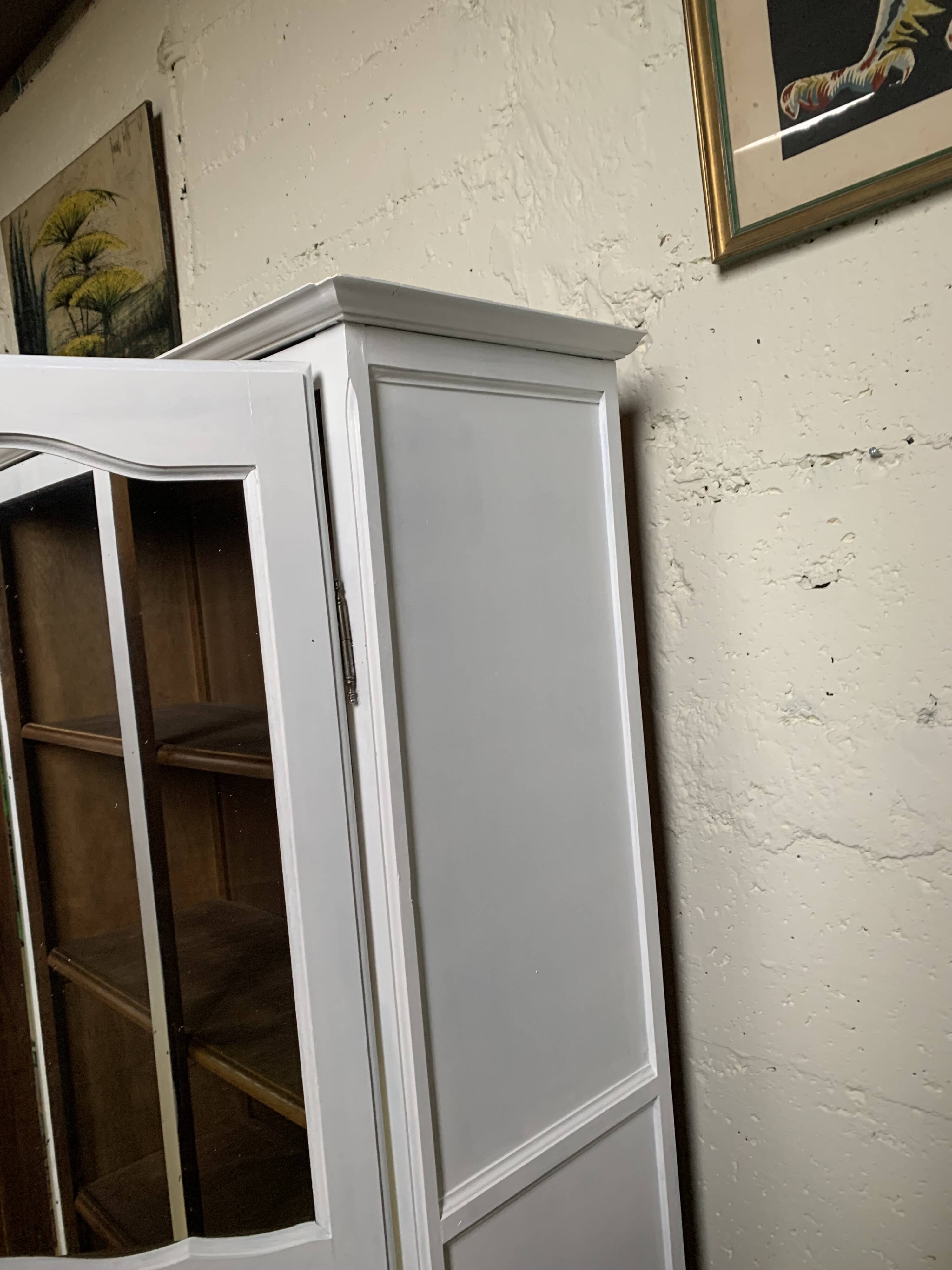 Parisian china cabinet display