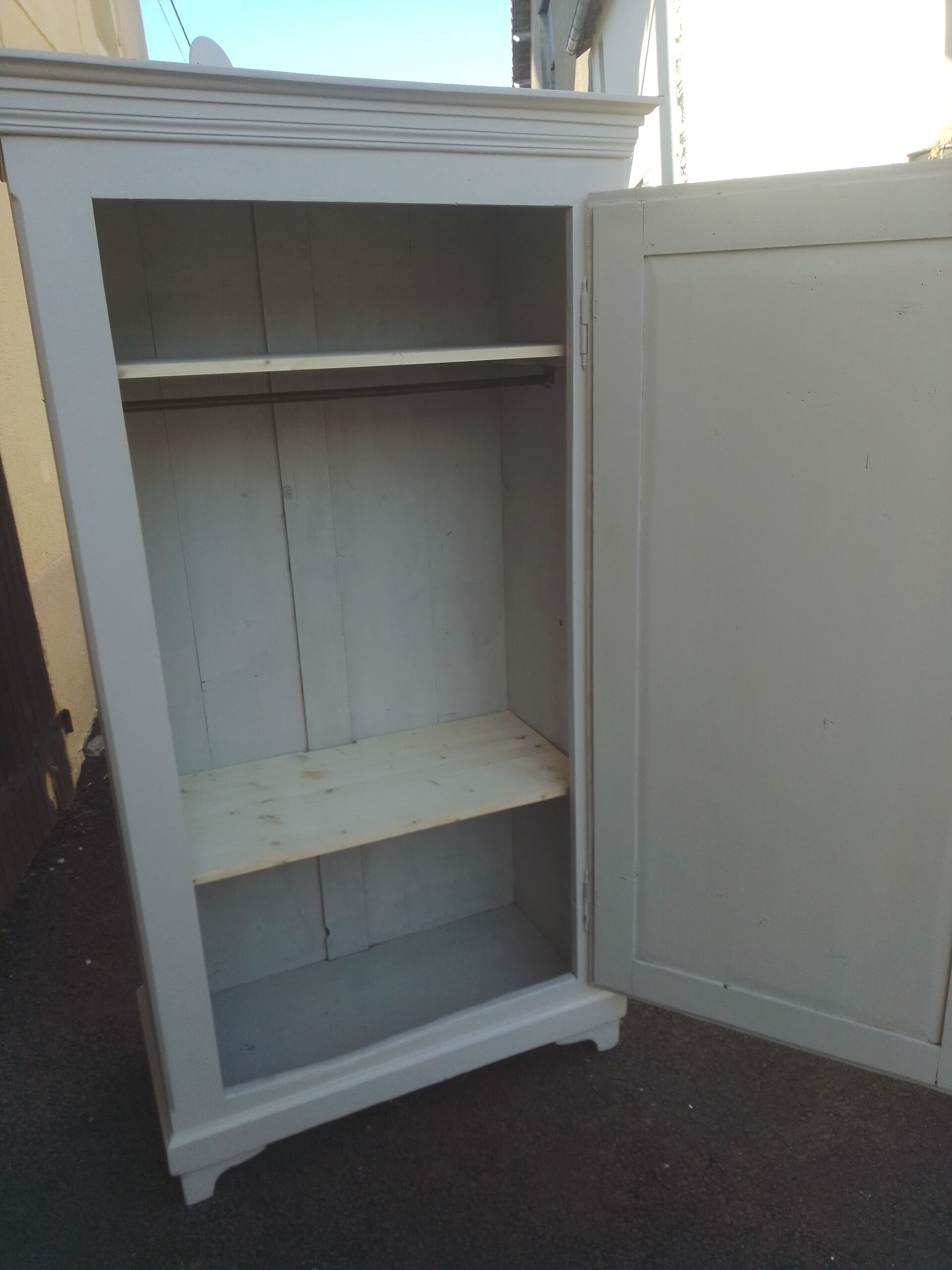 Cupboard