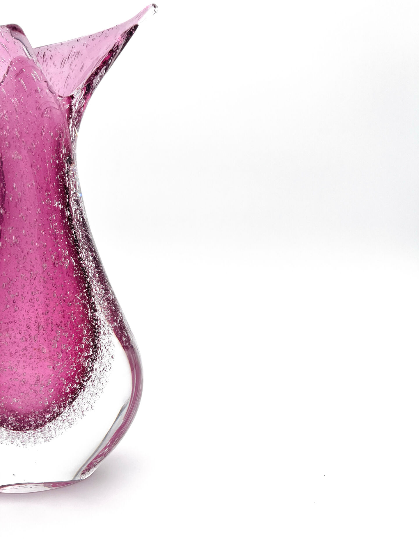 Vase signé Formia - Murano - Sommerso & Bullicante violet - 1970