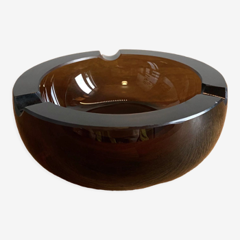 Modern bowl ashtray in solid glass, smoked and beveled