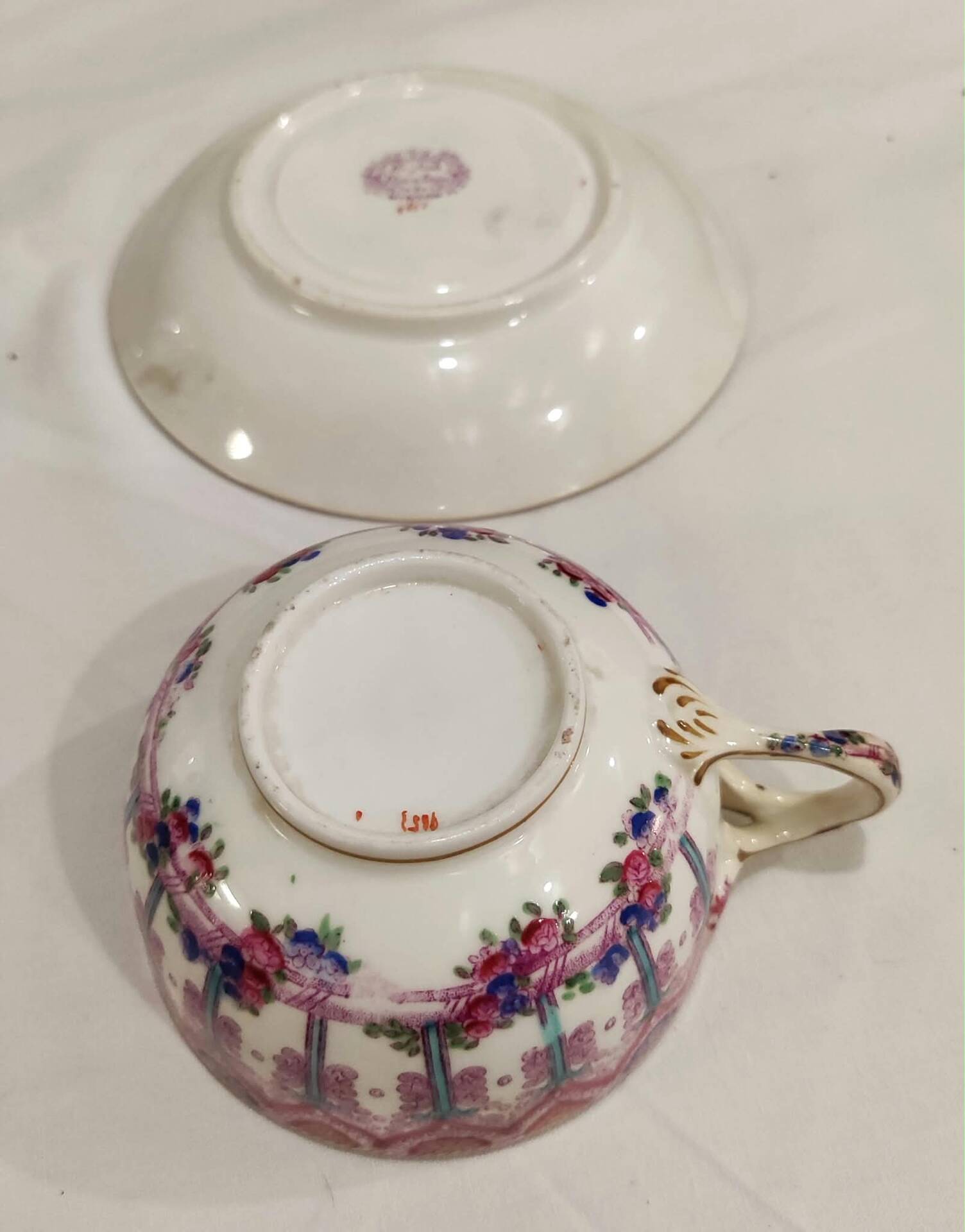 Victorian era Minton English cup