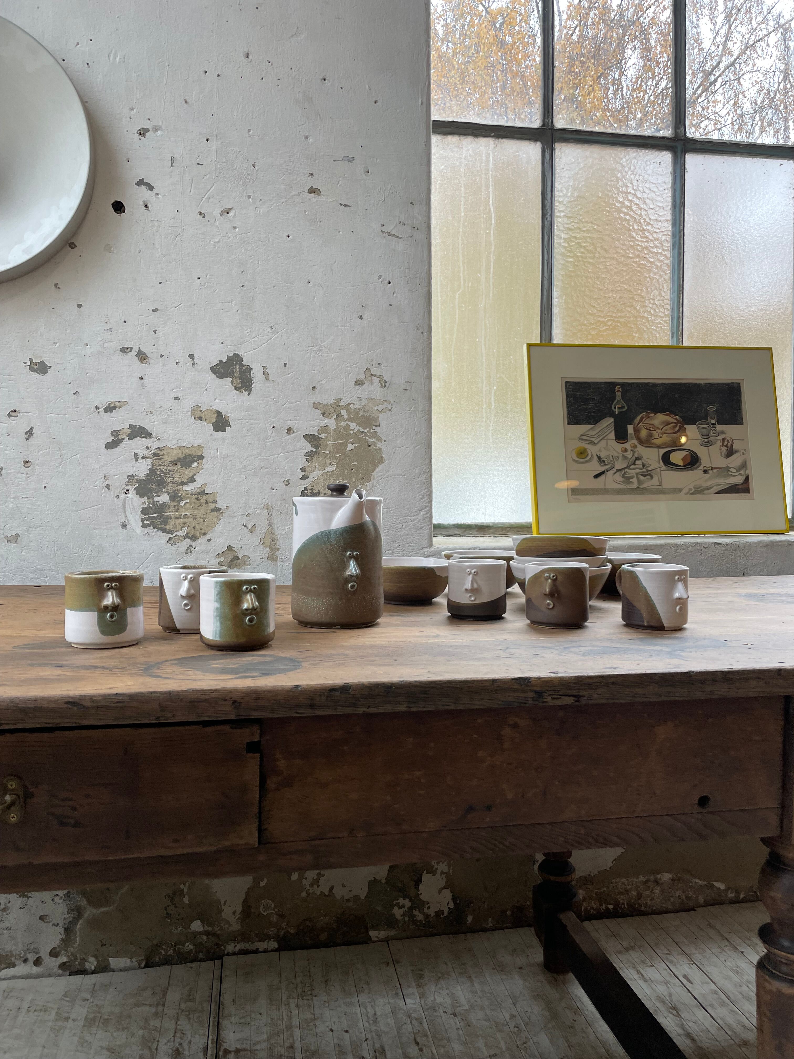 Anthropomorphic ceramic teapot, cups and bowl set