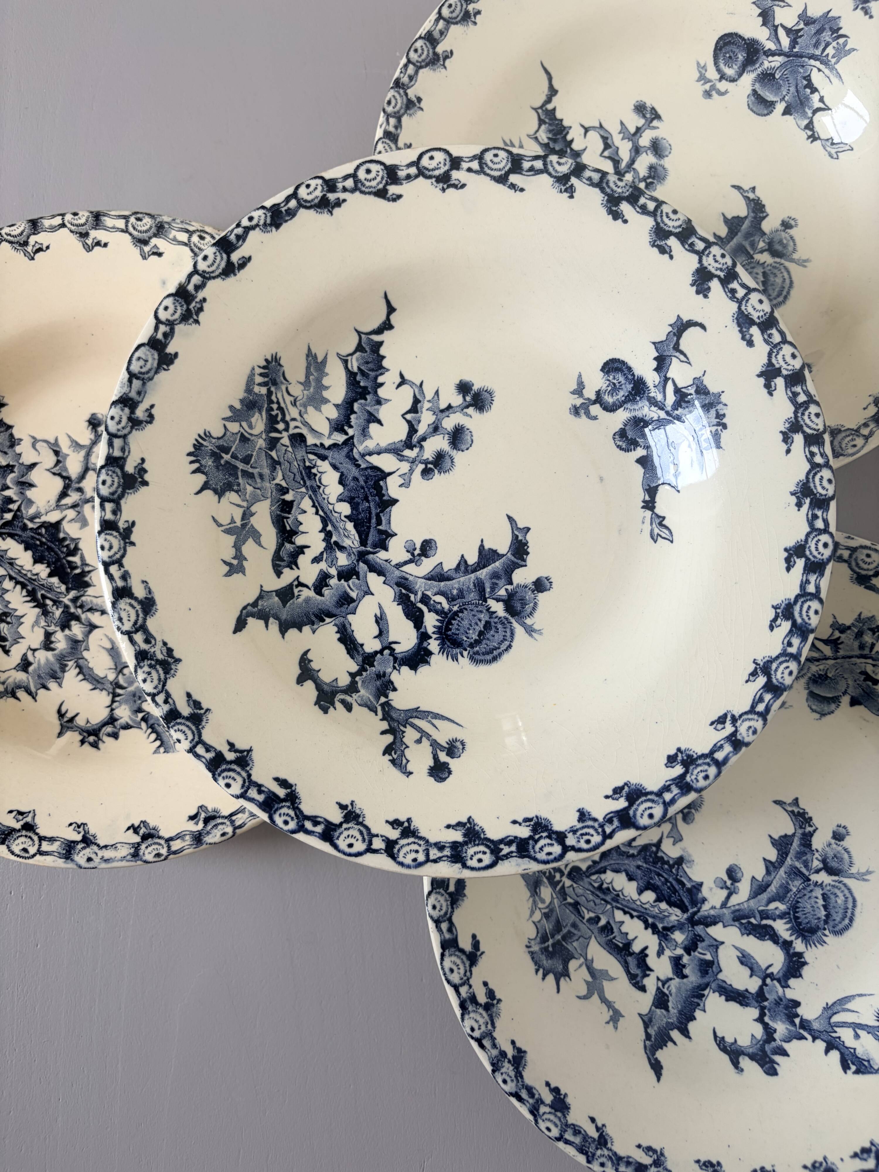4 assiettes creuses Gien Chardons 260323