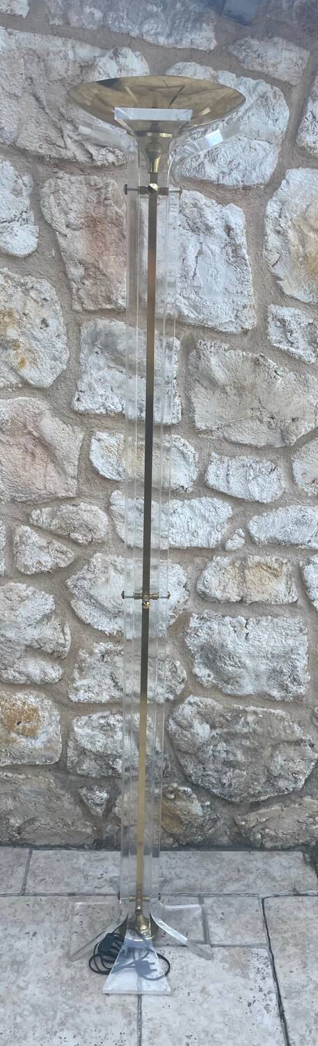 Floor lamp in plexiglass and gilded brass, 20th century period