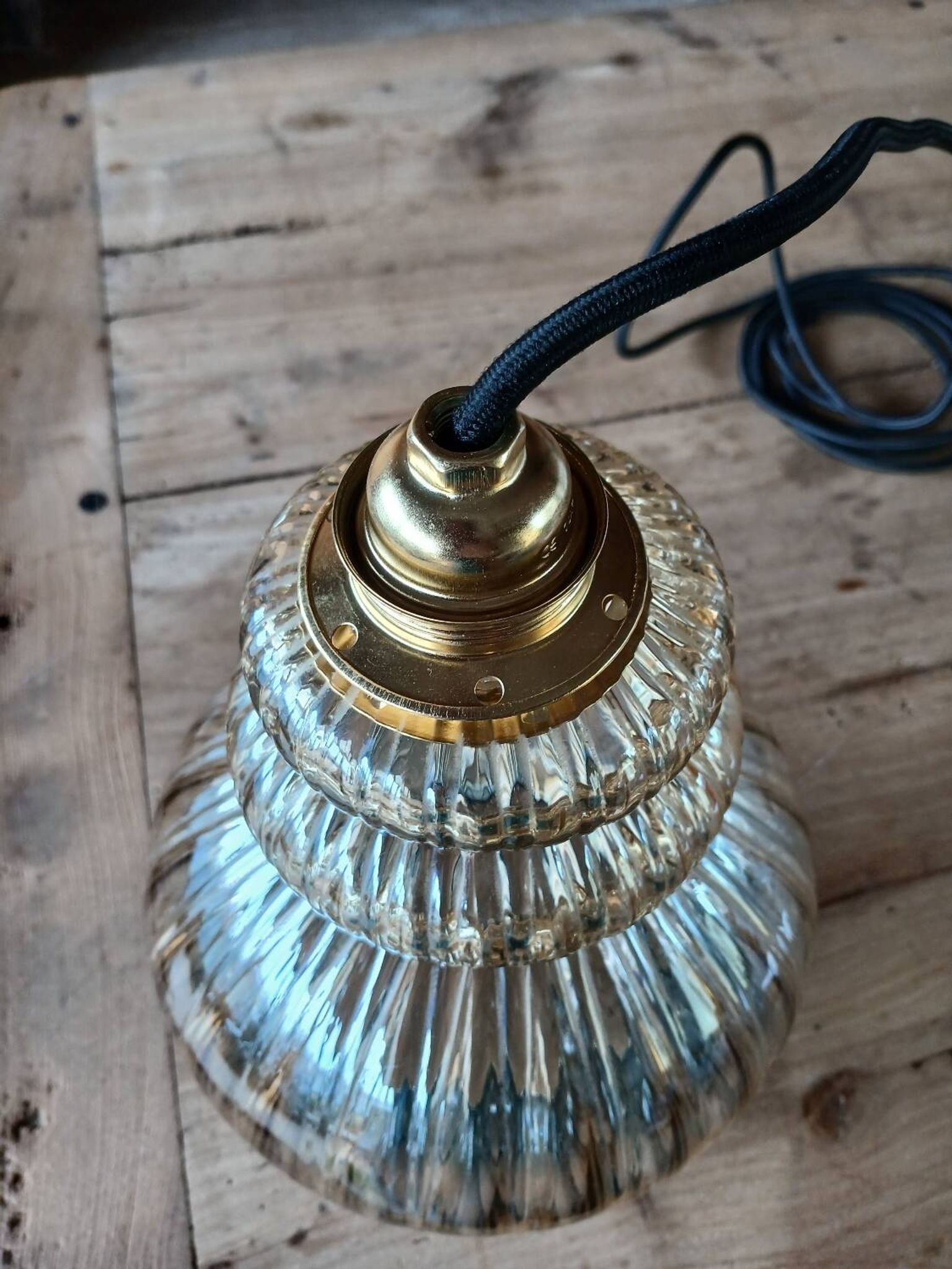 Suspension vintage en verre