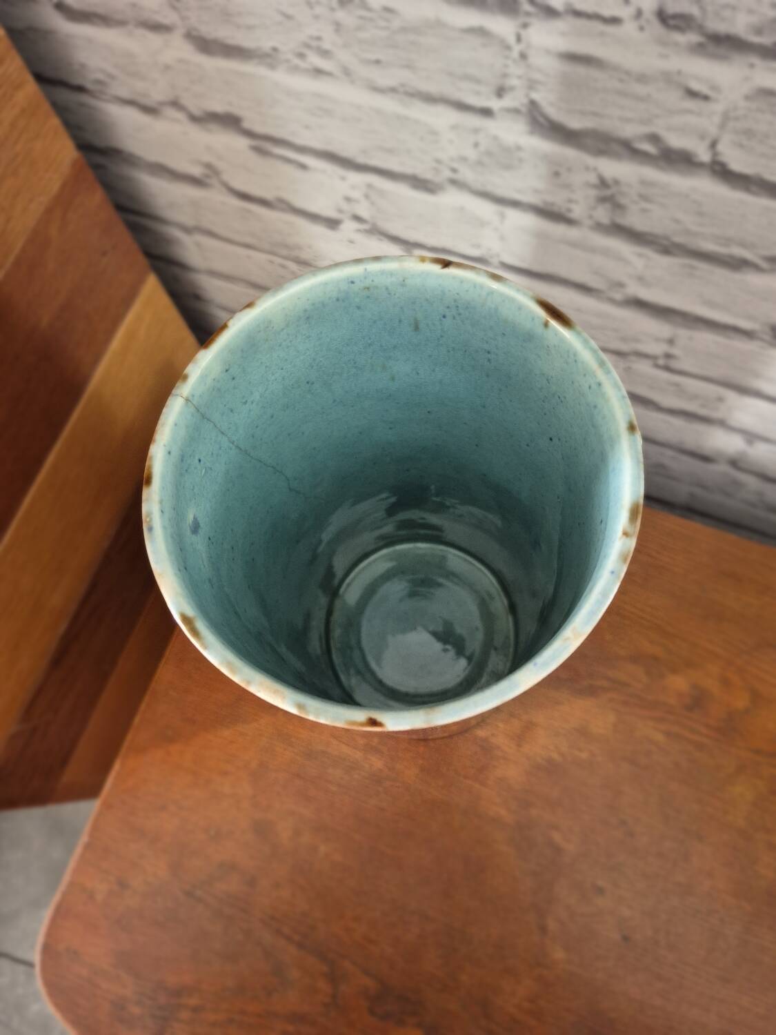 Large tube vase in slipware
