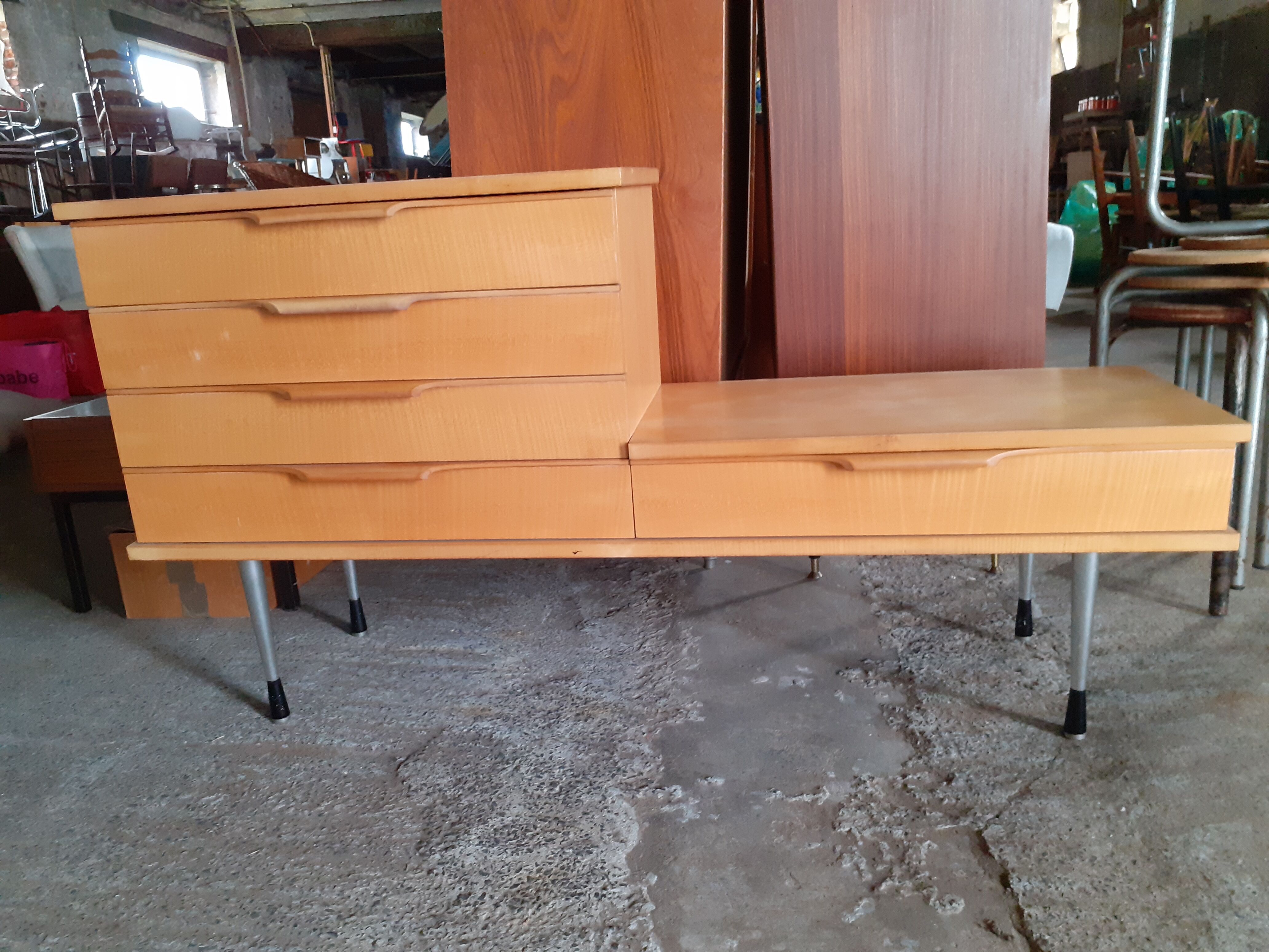 Vintage dressing table