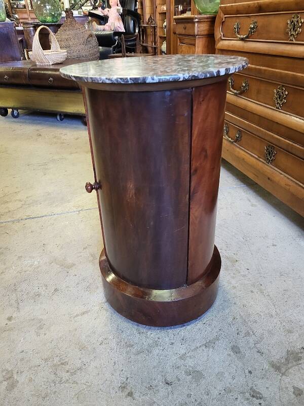 Empire mahogany night table called somno n° 2