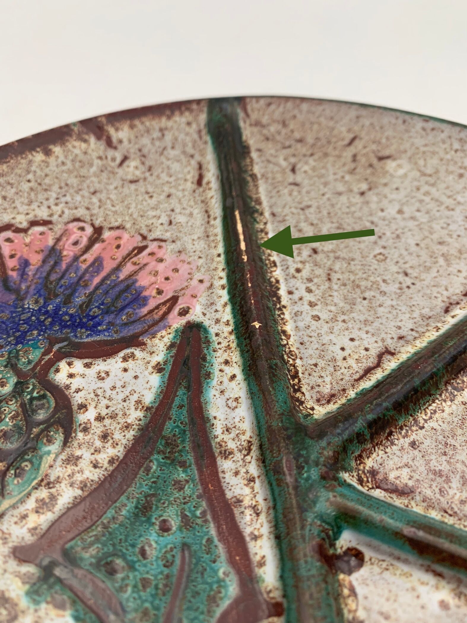 Two vintage plates daniel étienne, vallauris, "chardons" - 1970s