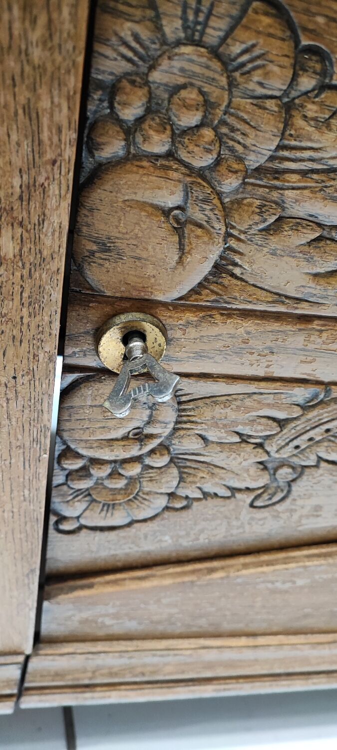 Necchi furniture and sewing machine