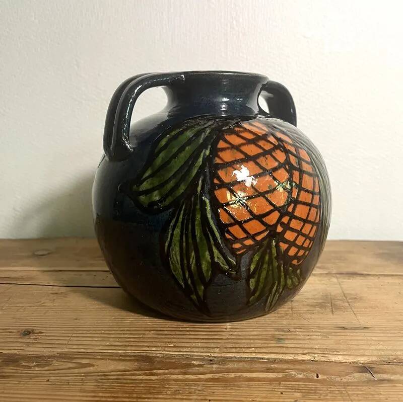 Glazed terracotta round vase
