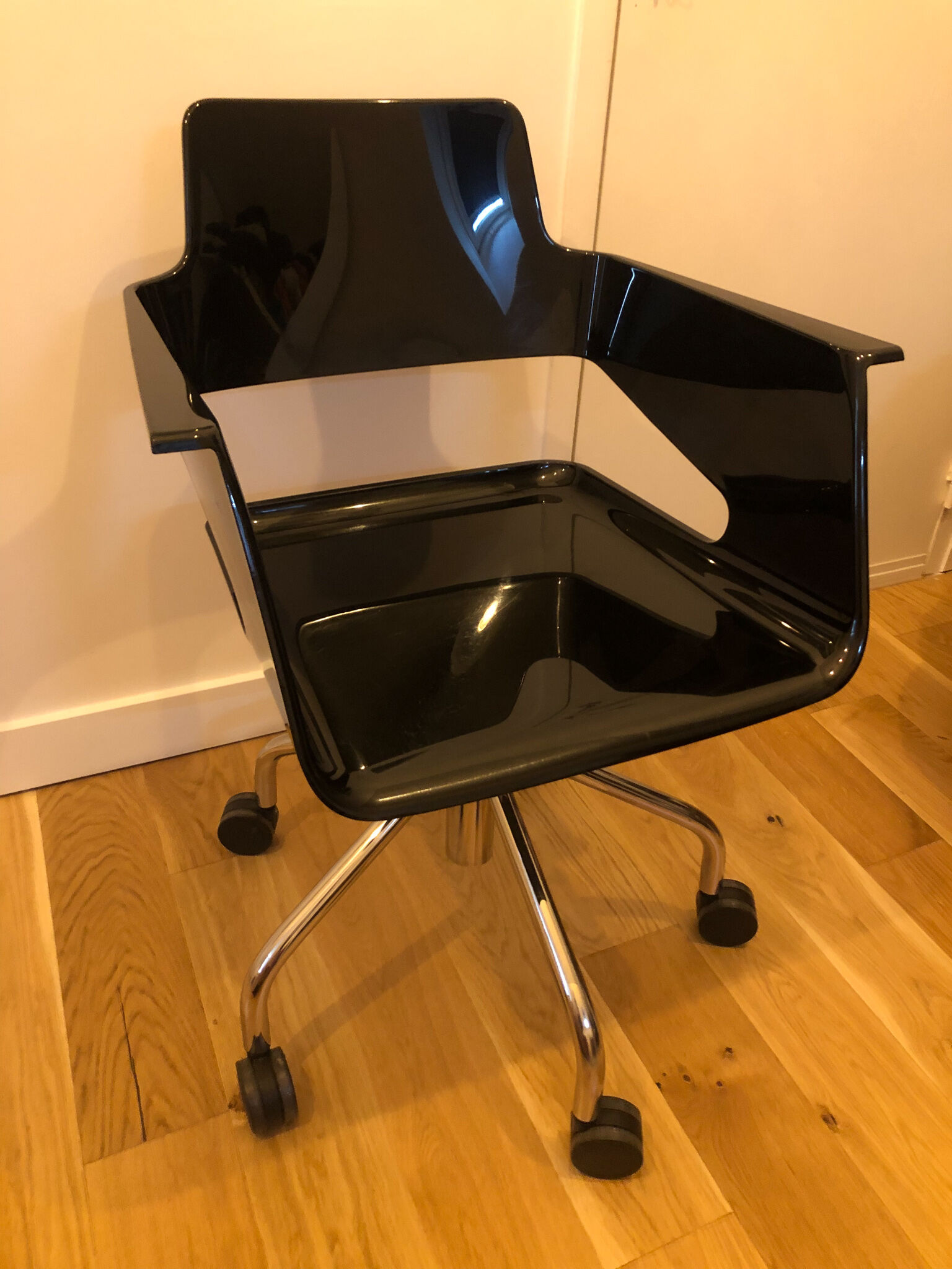 Armchair B32 by Robby&Francesca Cantarutti for Armet, Italy