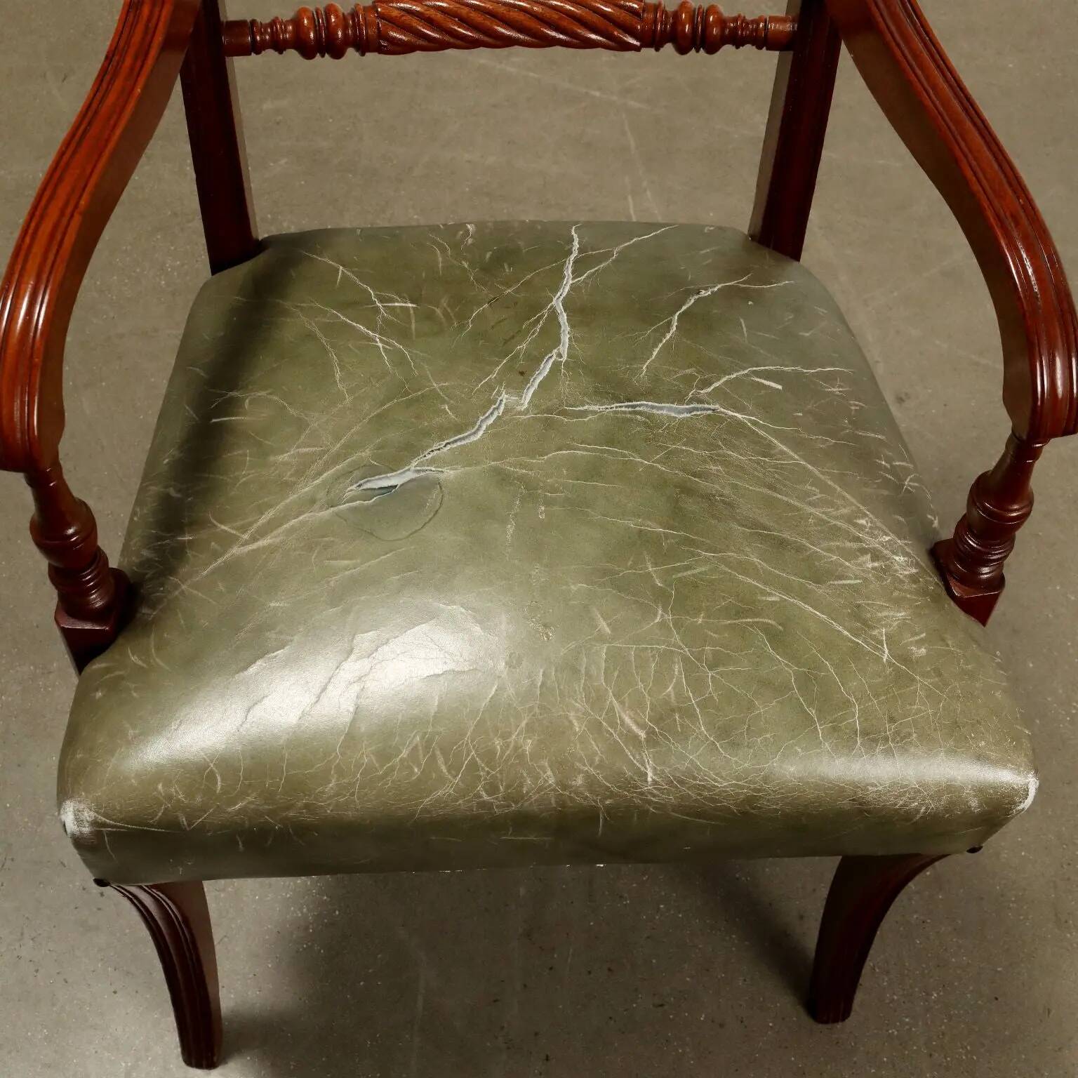 Antique Regency armchair in mahogany, upholstered seat, UK 1800s