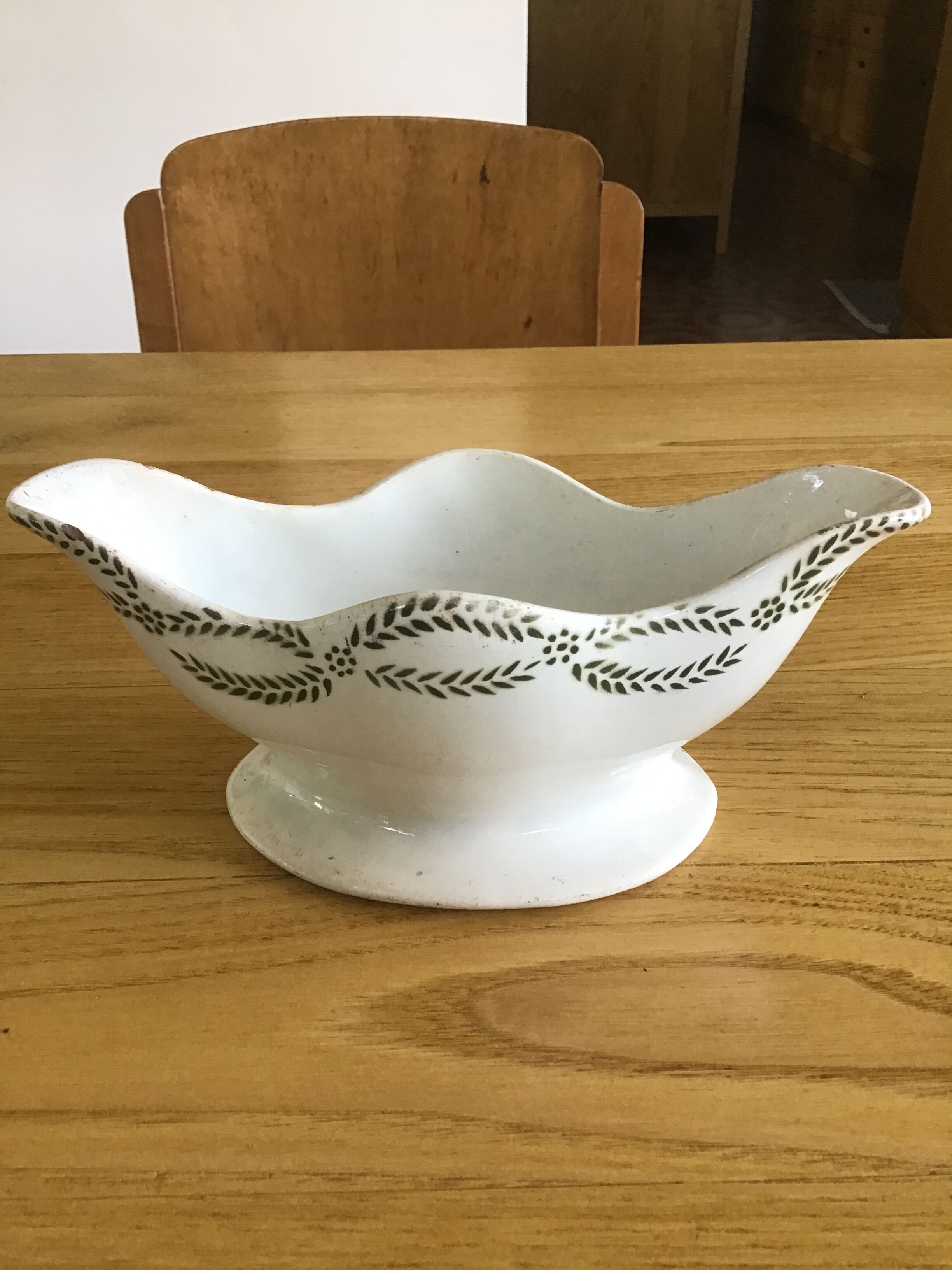 Gravy boat en faience Clairefontaine