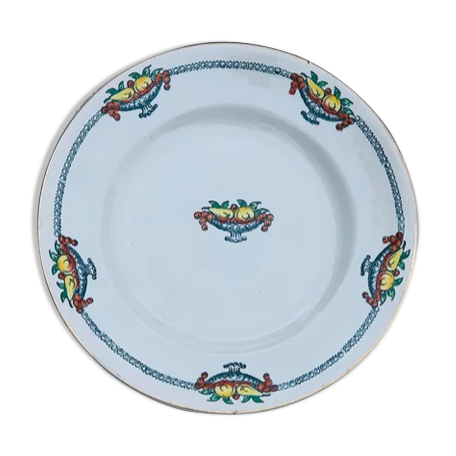 Old plate plates in Saint Amand earthenware