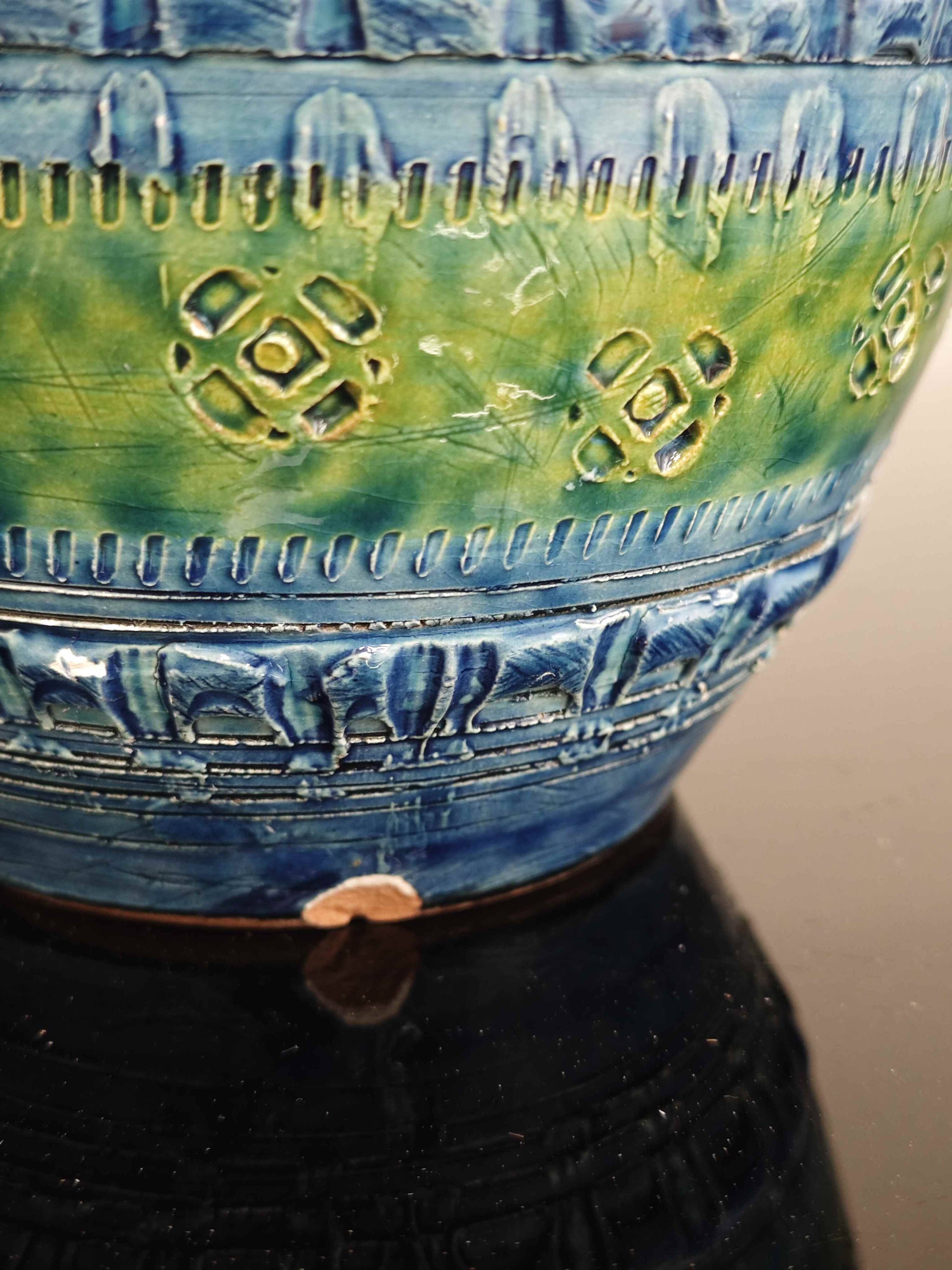 Vase by Aldo Londi for Bitossi 20th century blue background