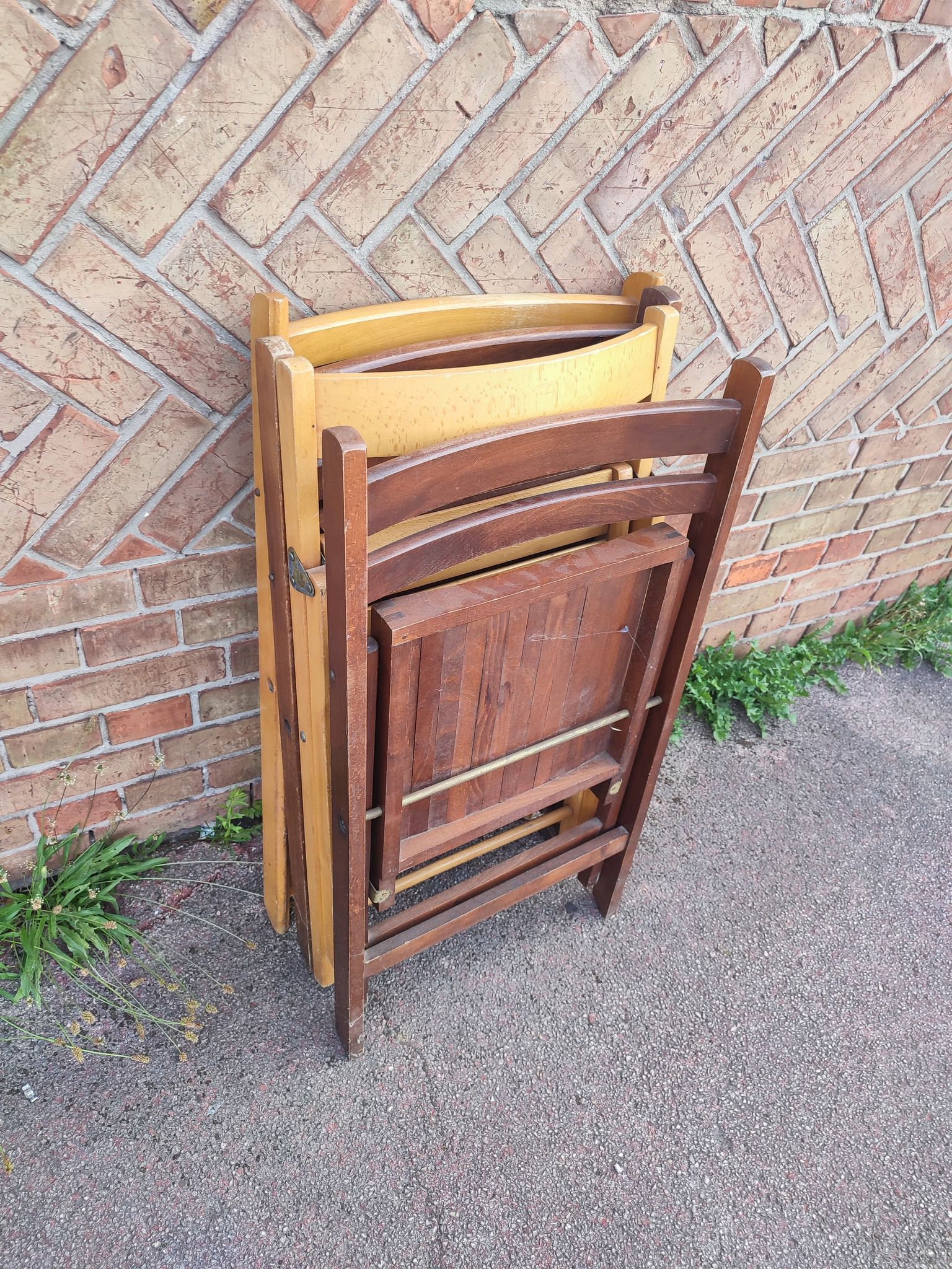 4 folding chairs in vintage teak wood